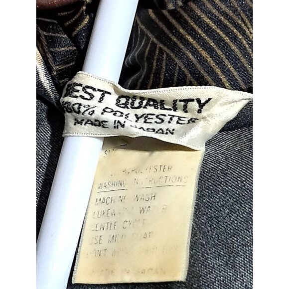 Vintage 70s Japanese Kimono Robe Black Satin Cranes Clouds Made in Japan Tag Rea - Picture 2 of 11